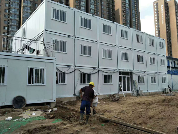 組裝式集成房屋各個方面有哪些普通房屋建筑沒有的特性優(yōu)勢，下面的文章中為您分享一下。